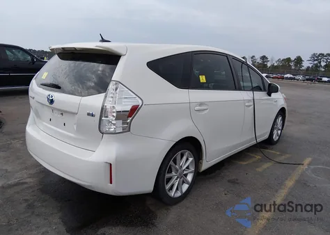 2014 Toyota Prius V Five z USA, uszkodzony, nr VIN JTDZN3EU1E3352600